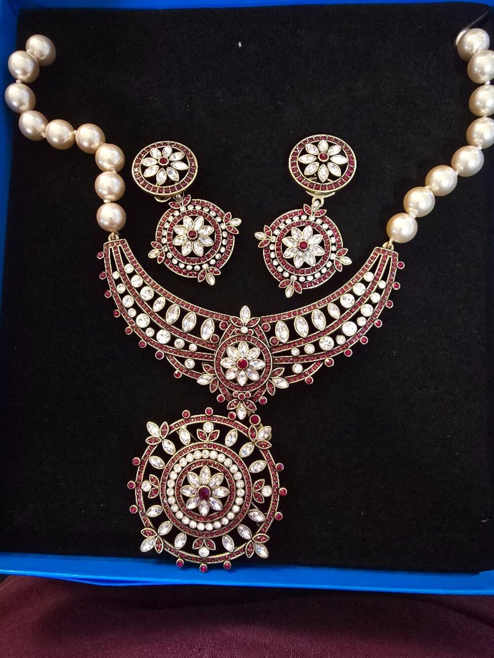 Stunning Heidi Daus French Twist Red & Clear Crystal Necklace & Earring Set